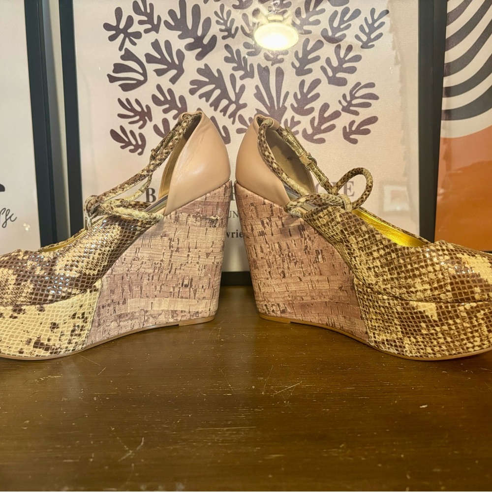 Ted Baker fabulous snake skin cork wedges!!